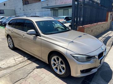 BMW 320 - 4