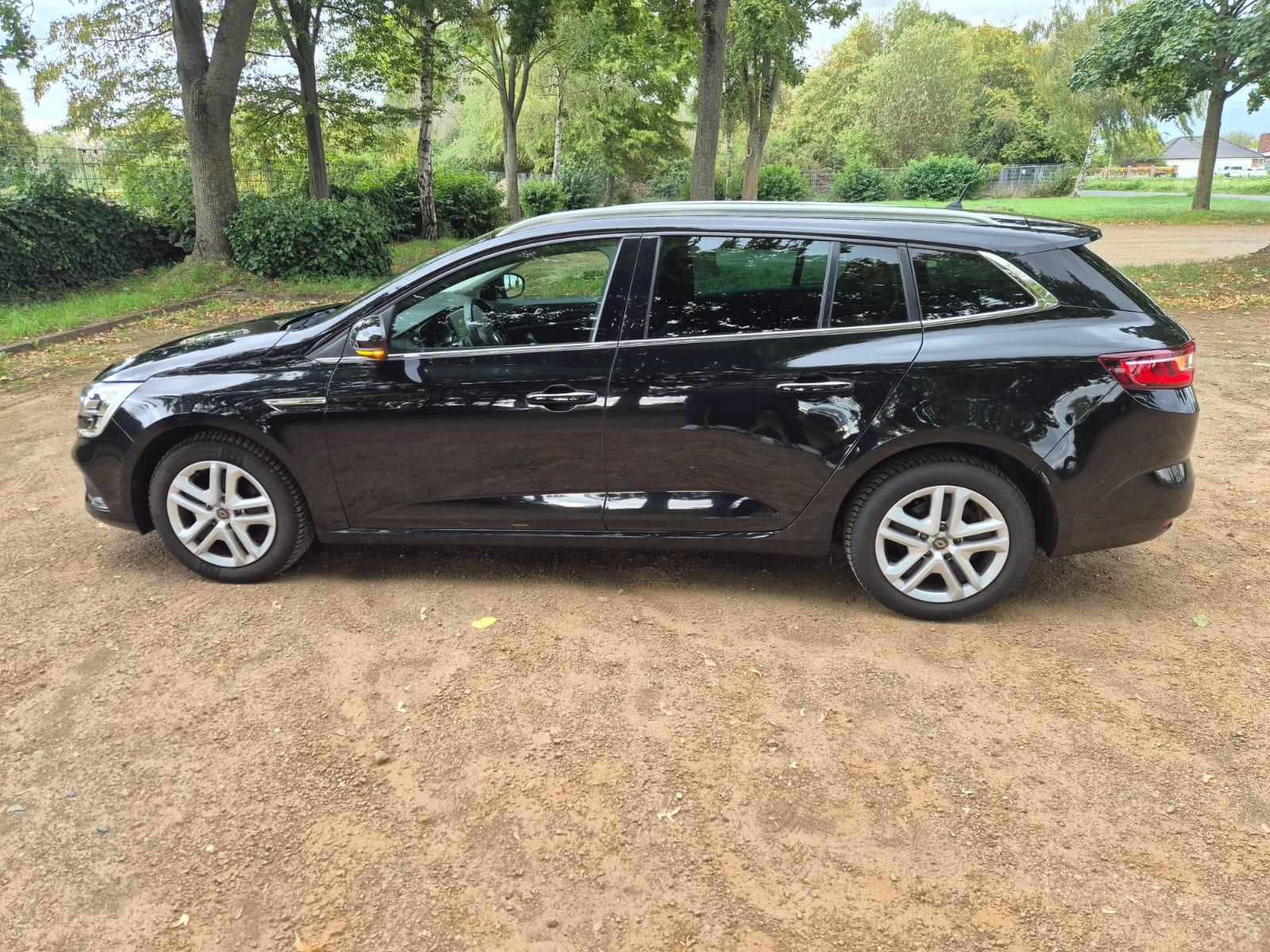 Renault Mégane IV Grandtour Limited | 140 PS 