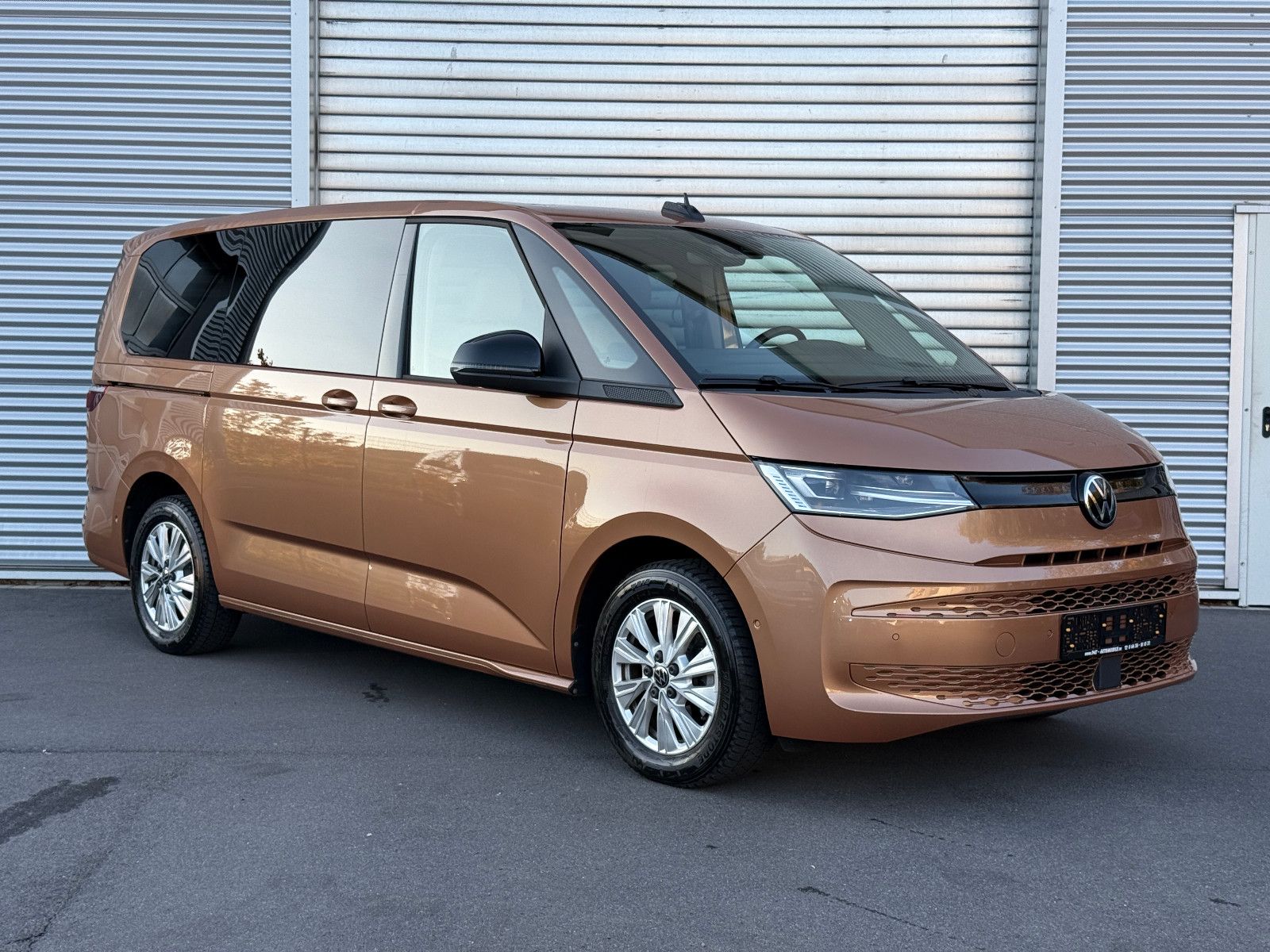 Volkswagen T7 Multivan LR TDI DSG ACC DCC HUD Pano Shtz Kam foto 3
