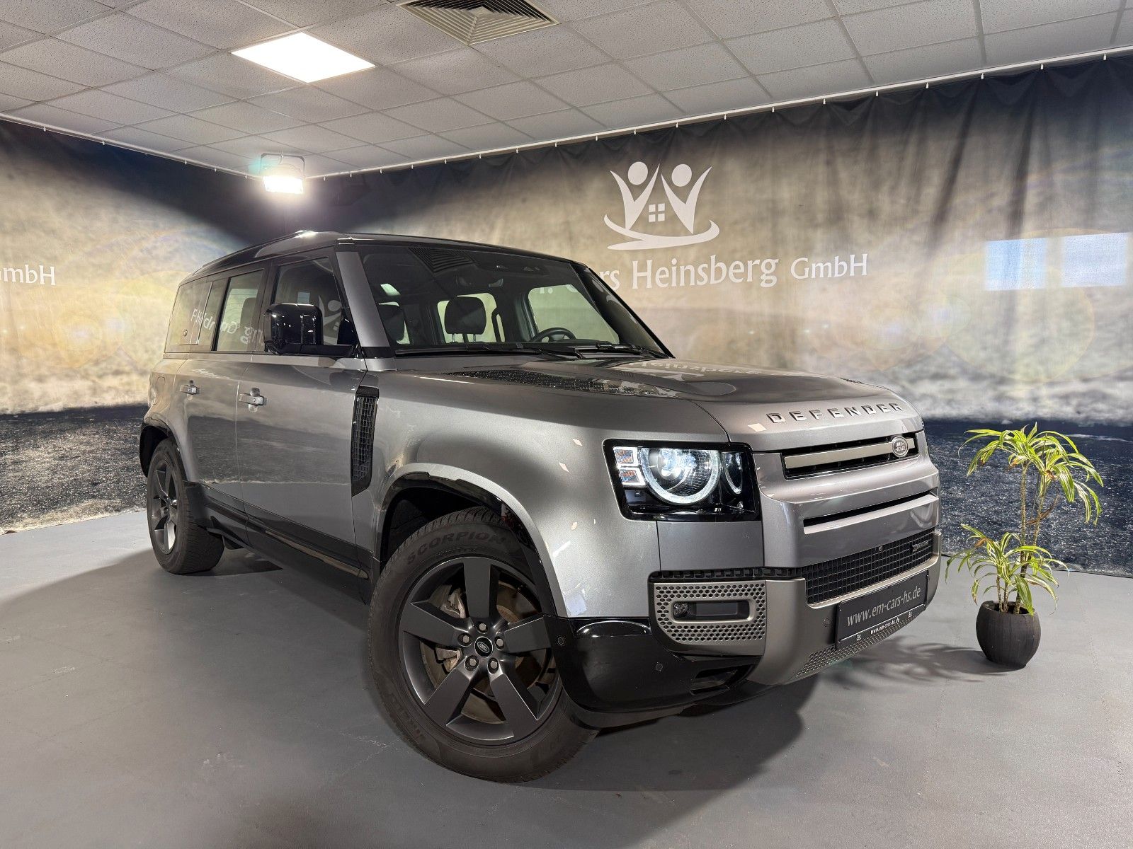 Land Rover Defender 110 X-Dynamic D200 SE Mi-Hy AWD CarPlay foto 1