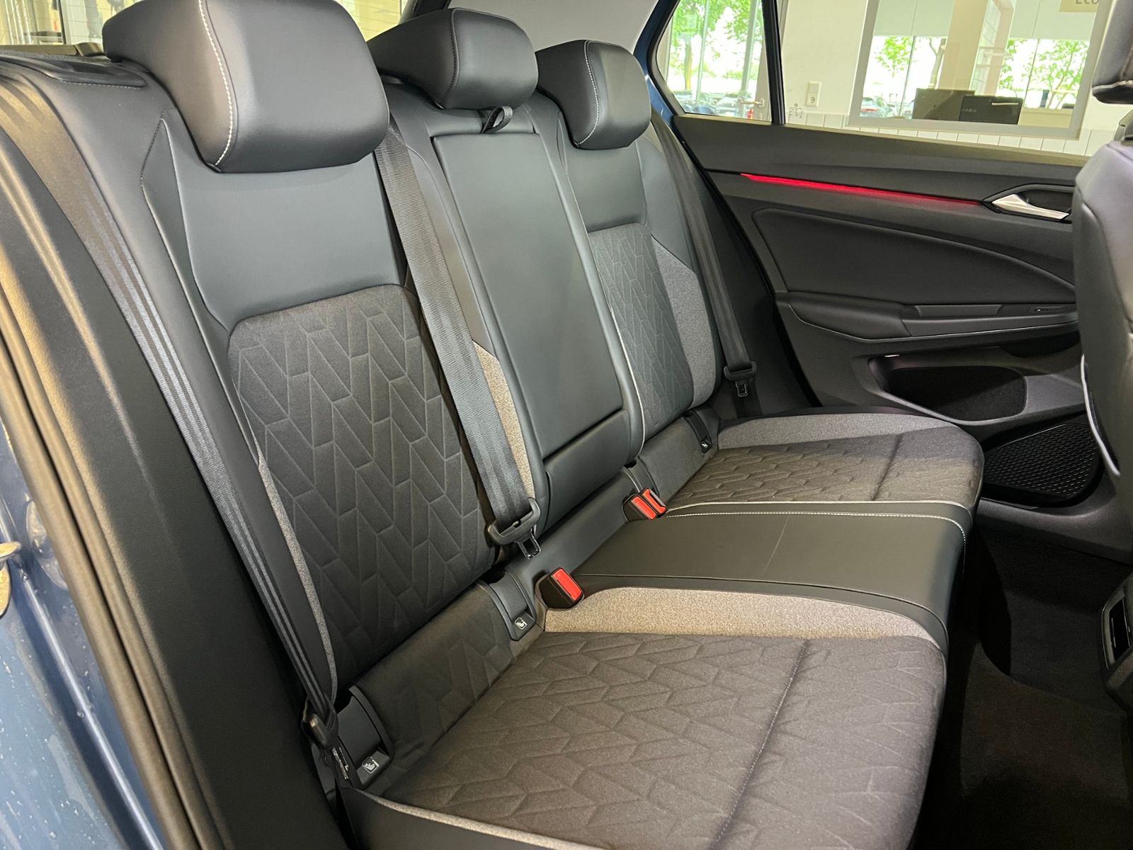 Fahrzeugabbildung Volkswagen Golf VIII GOAL 2.0 TDI DSG *AHK,LED,ACC,Navi,Kam