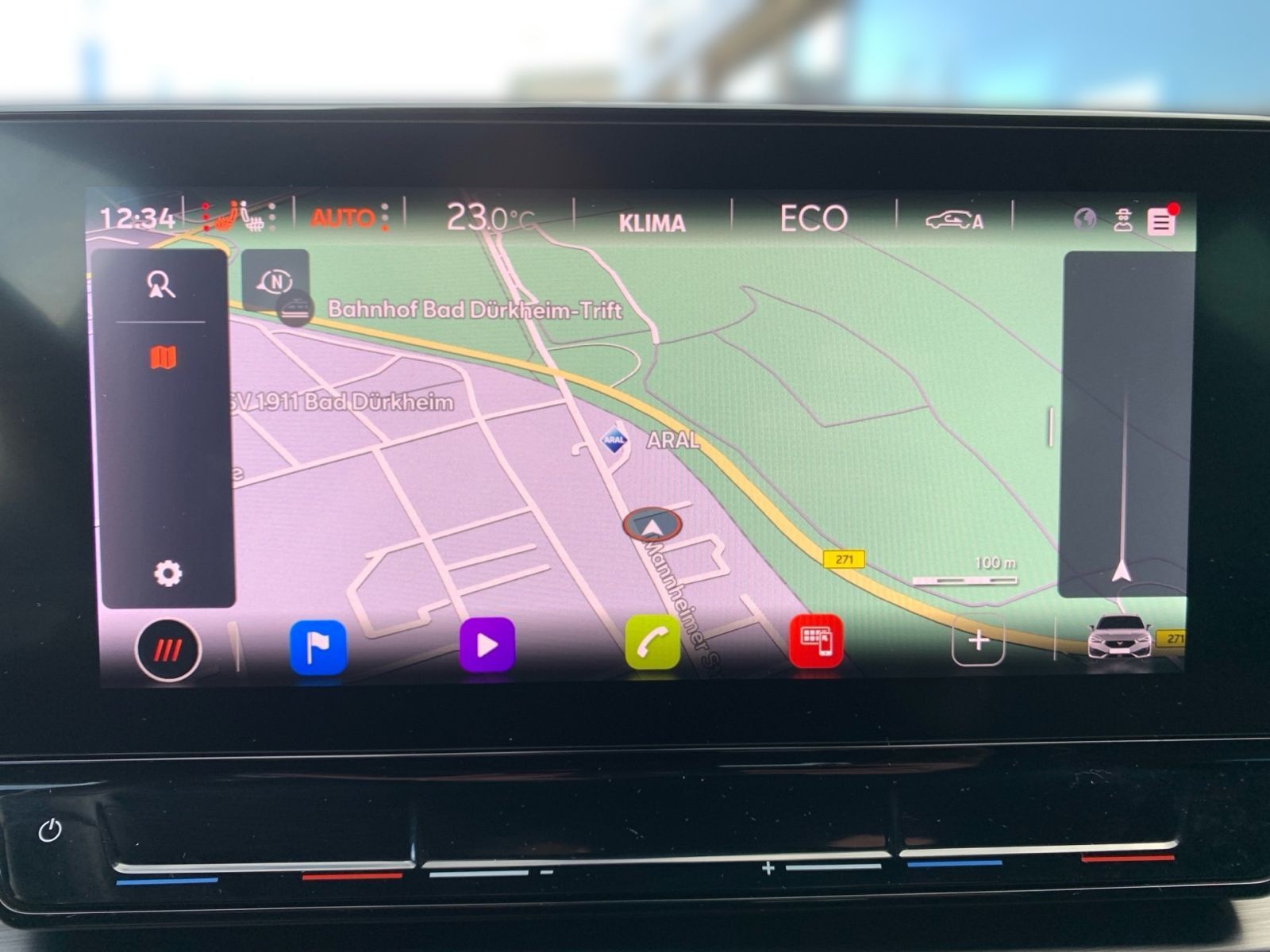 Fahrzeugabbildung CUPRA Leon Sportstourer 1.4 e-HYBRID OPF