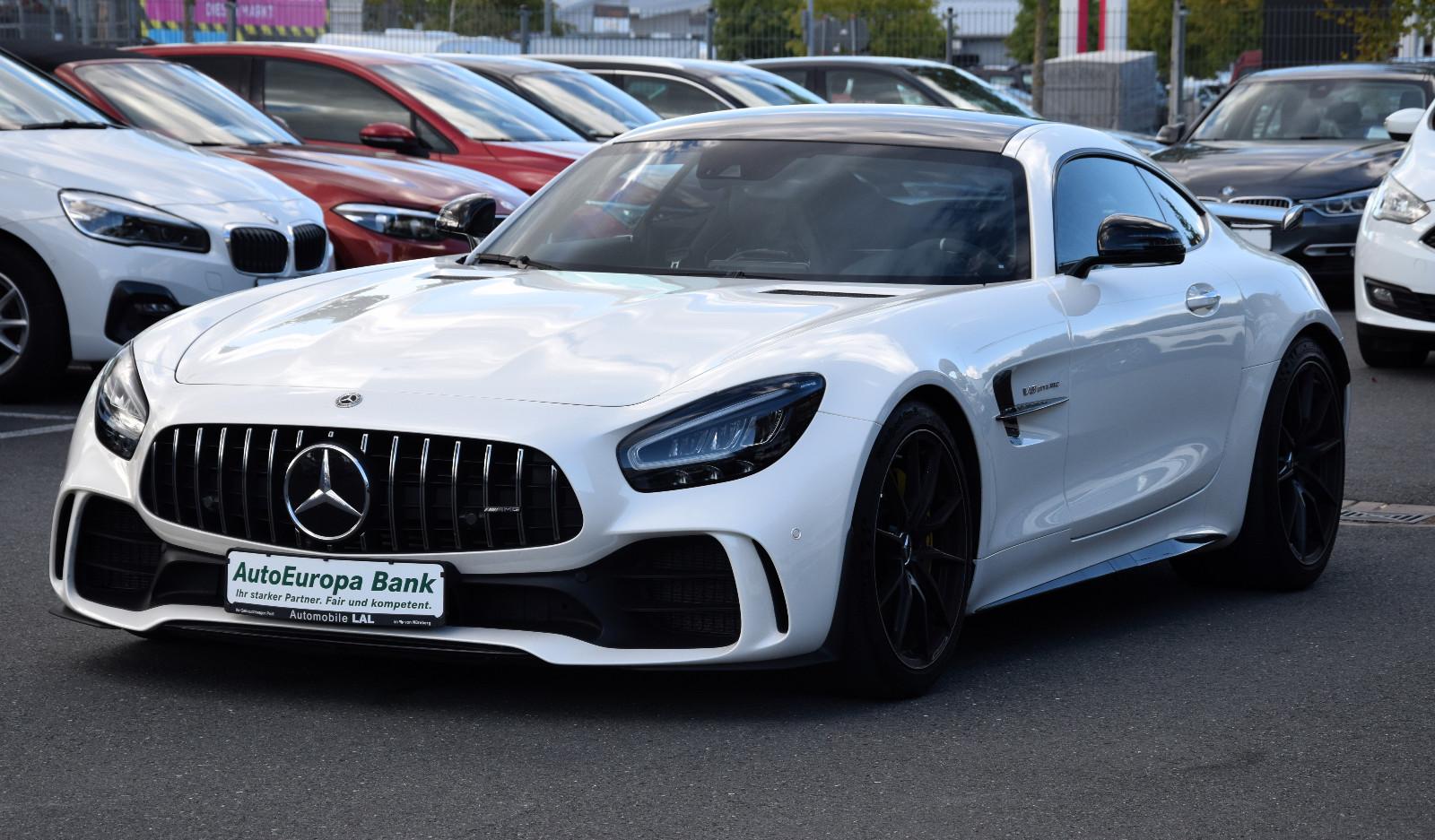 Mercedes-Benz AMG GT R