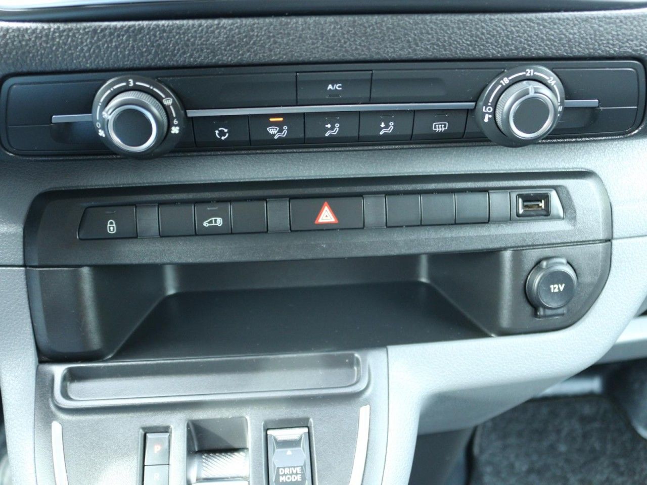 Fahrzeugabbildung Citroën Jumpy Kasten Club XS Elektromotor