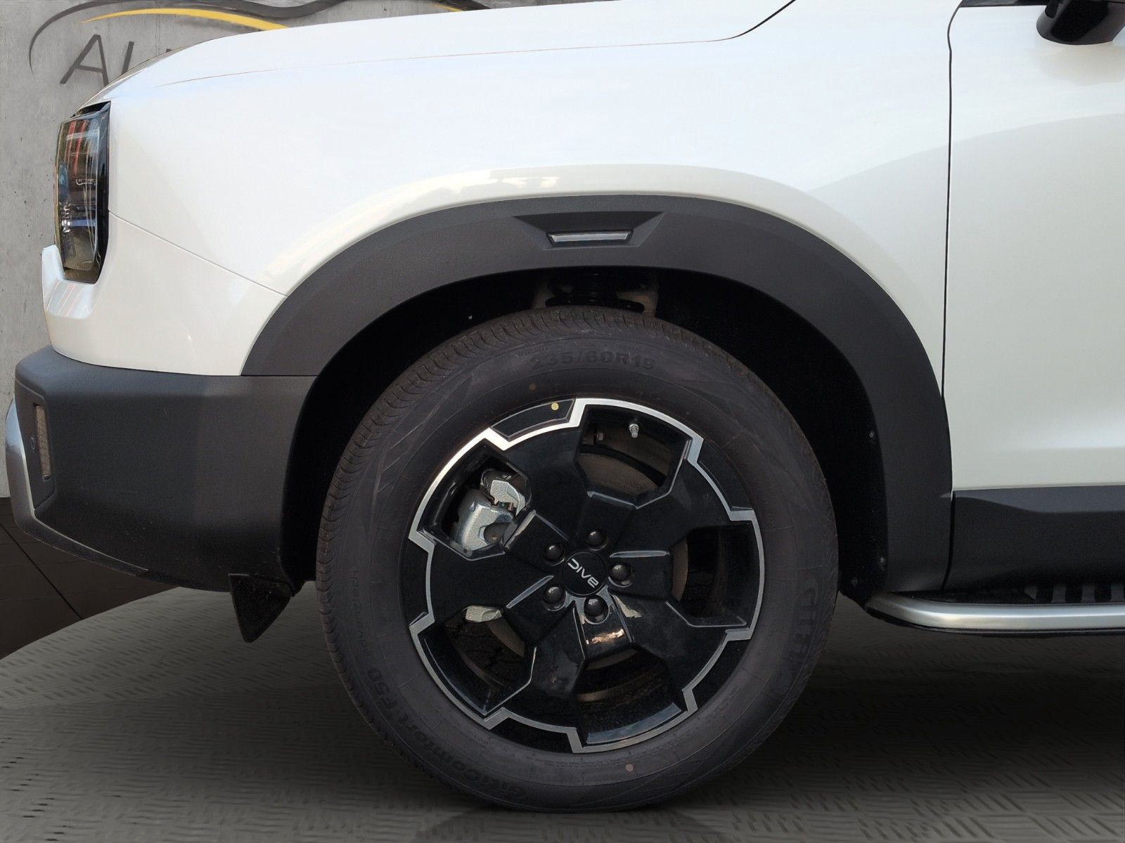 Fahrzeugabbildung BAIC BJ30 4WD HEV - Vollausstattung