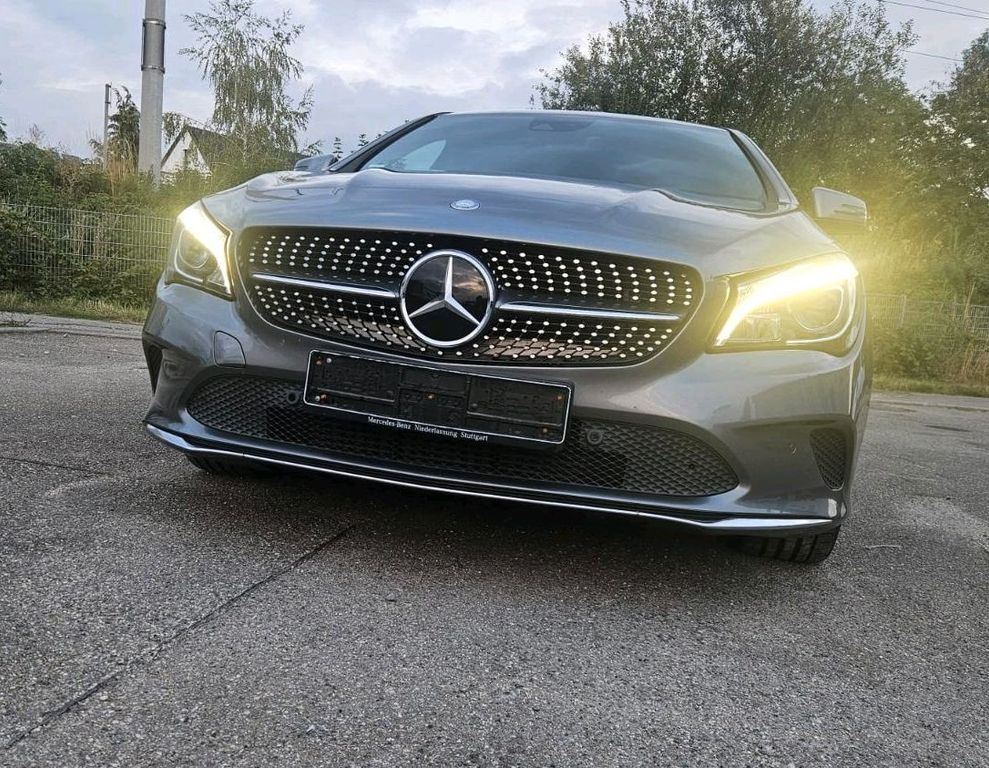 Image of Mercedes-Benz CLA 200 Shooting Brake