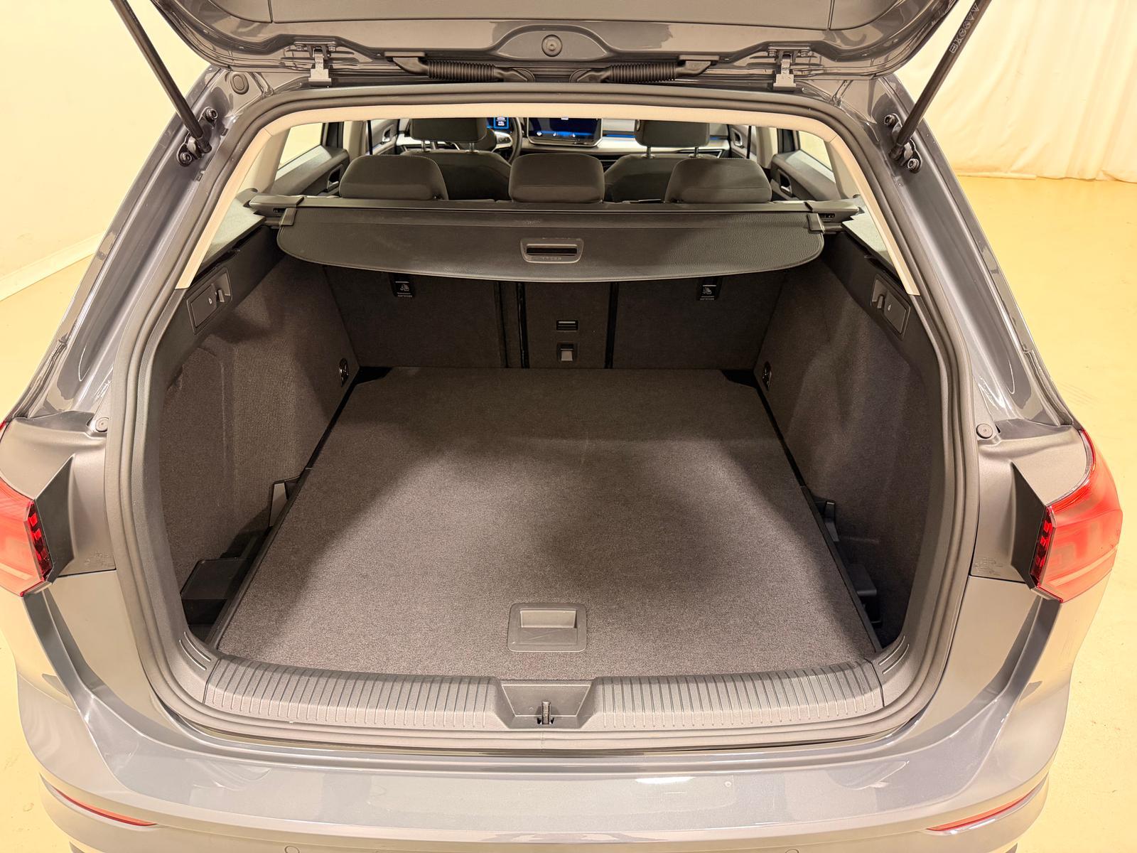 Volkswagen Golf Variant 1.5 TSI DSG Life AHZV Winter LED Na, миниатюра 14