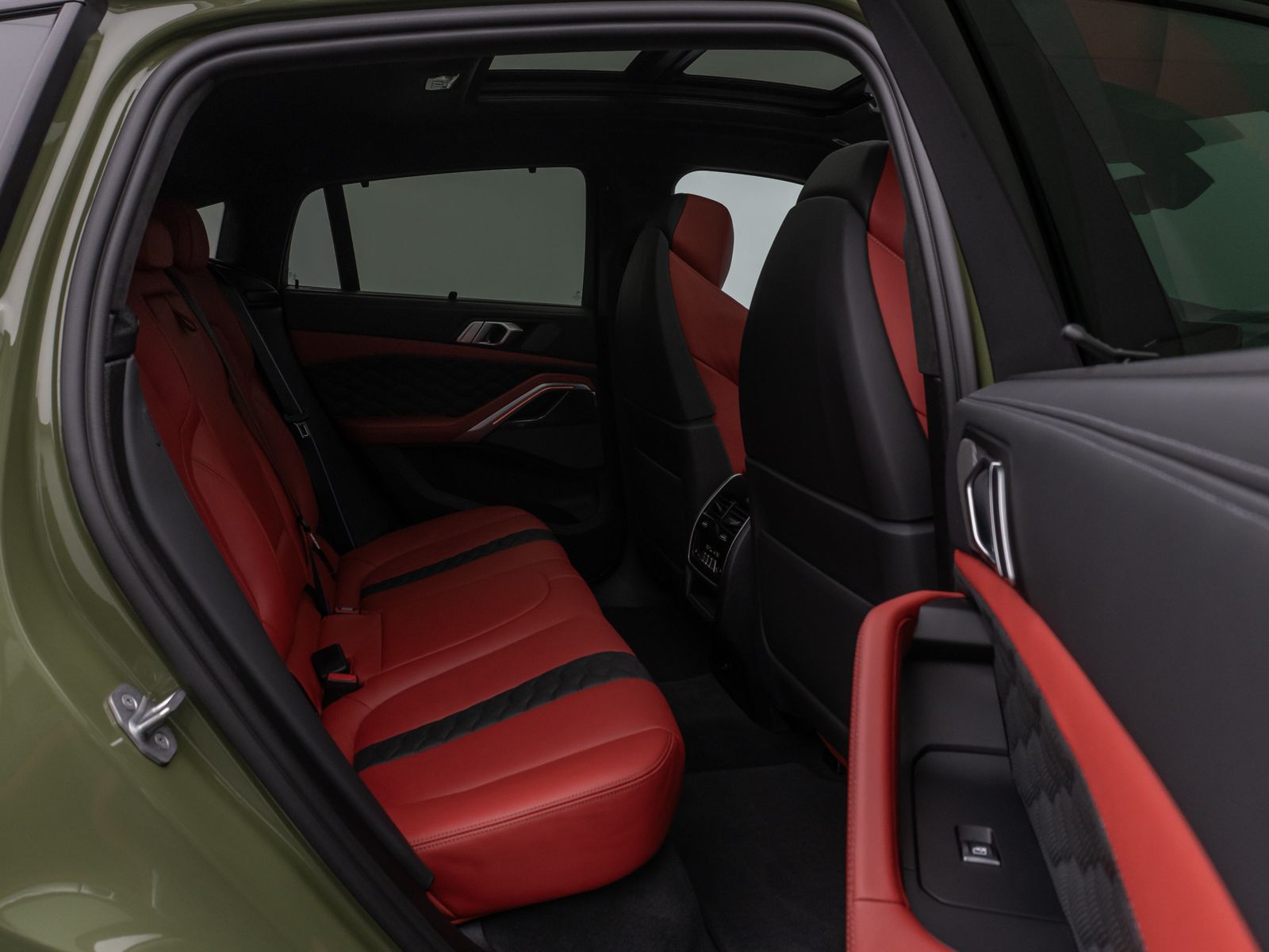 Fahrzeugabbildung BMW X6 M Competition Individual Panorama SoftCl Voll