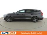 Volvo V60 2.0 B4 Plus Bright Aut.*NAV*LED*TEMP*360CAM* - gebrauchte Volvo V60 aus dem Jahr 2022