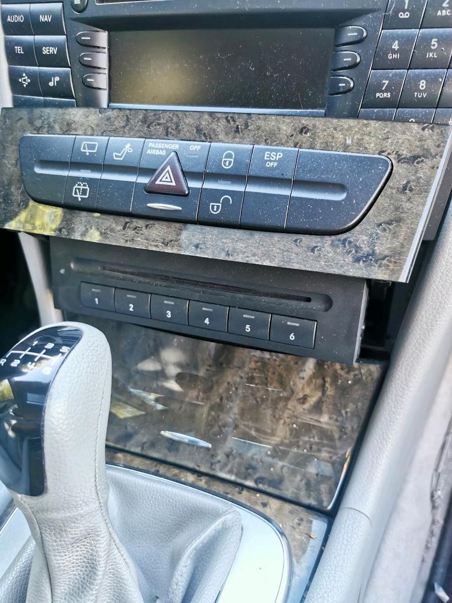 Mercedes-Benz 270 2004 — photo 8