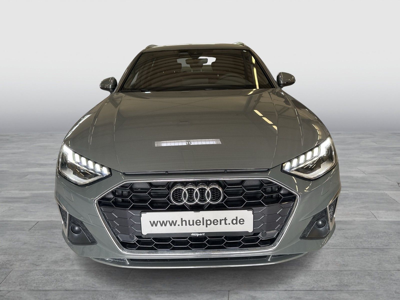 Audi A4 Avant 40 S LINE KAMERA ALU18" MATRIX eKLAPPE imagem 3