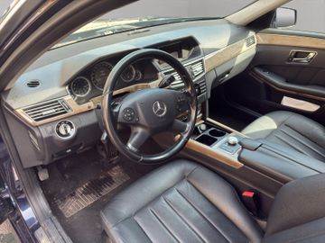 Mercedes E 350 - 9