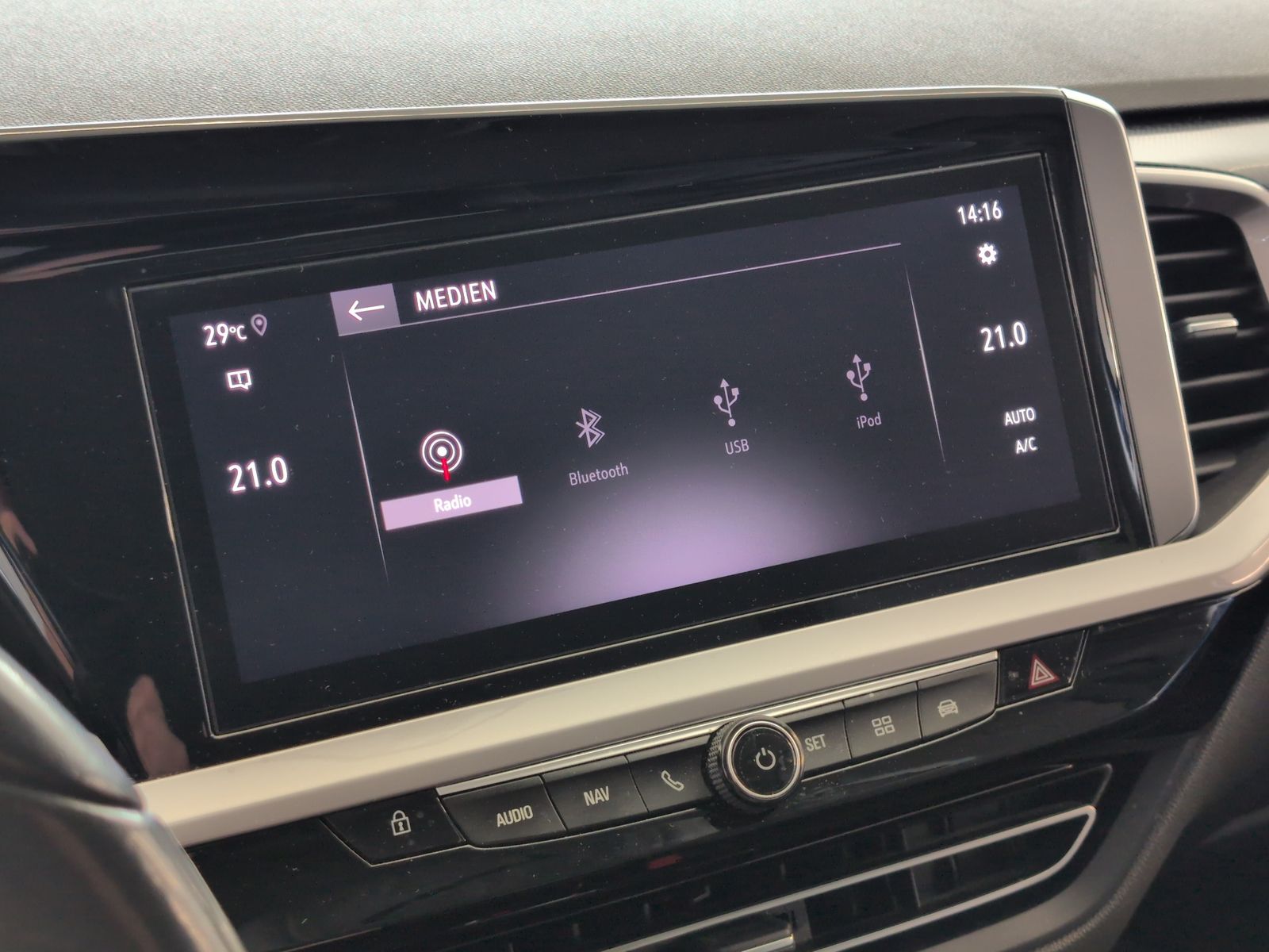 OPEL Grandland X Grandland 1.5 Diesel GS Automatik Sitzklima Navi – Bild 25