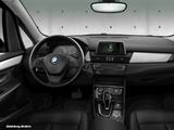 BMW 218i AHK - weiße BMW 218 Active Tourer