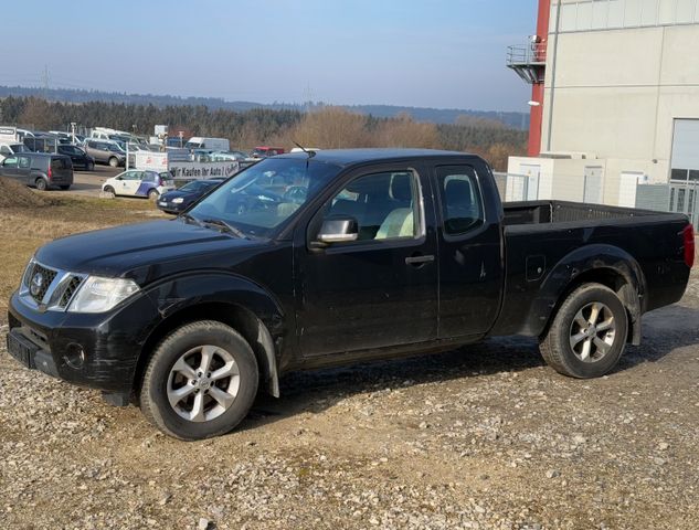 Nissan Navara Pick-Up KingCab 2.5 dCi 4x4 *KLIMA*4.SITZ