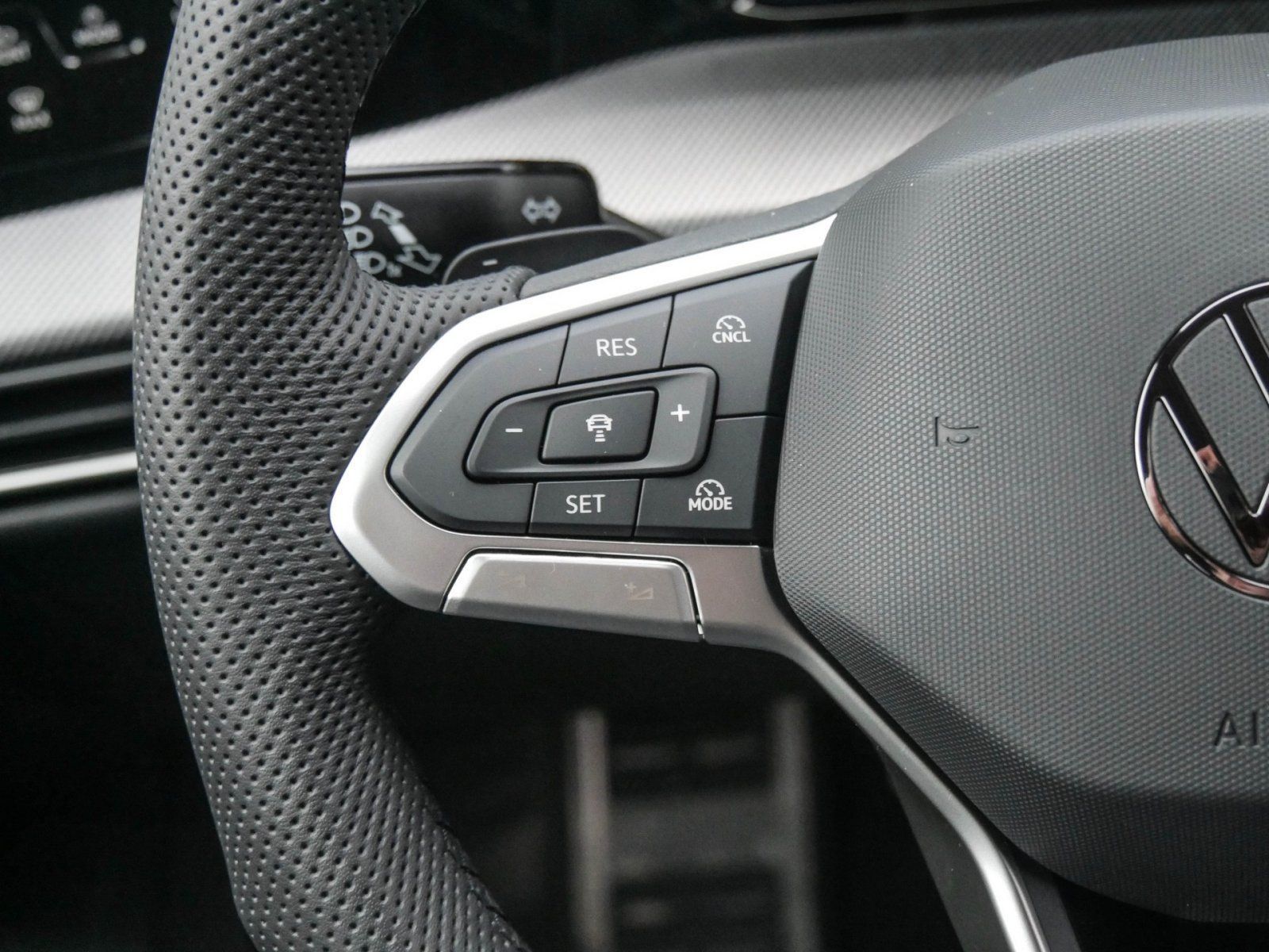 Volkswagen Golf - Bild 10