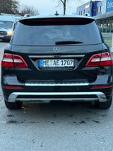 Mercedes-Benz ML 350 BlueTEC 4MATIC AMG 4 Matic 7 G Comand Air - Mercedes-Benz ML 350: AMG