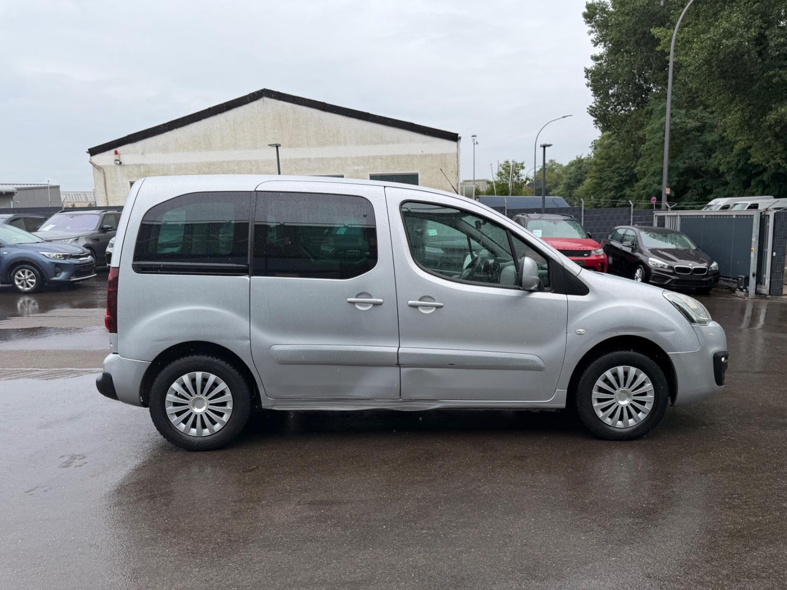 Citroën BERLINGO MULTISPACE FEEL*NAVI*PDC*R-KAMERA*