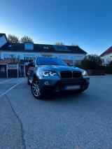 BMW X5 E70 35d  04/2010  286 PS - BMW X5 aus 2010: 35d