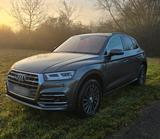 Audi Q5 40 TDI S tronic quattro -