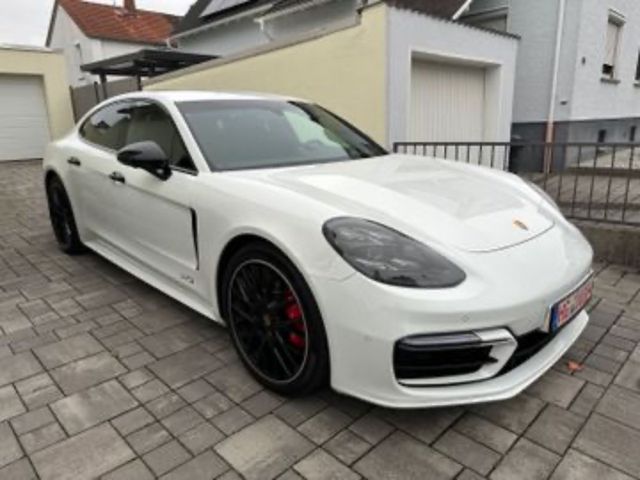 Porsche Panamera GTS SportDesign Paket Sta...