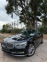 BMW 740d xDrive*TV*360Kam*HUD*ACC*31999 - BMW 740 in Dresden