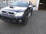 Toyota Hilux Double Cab Life 4x4 - gebrauchte Toyota Hilux aus dem Jahr 2011