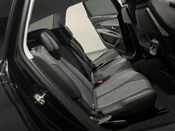 Peugeot 5008 - 12