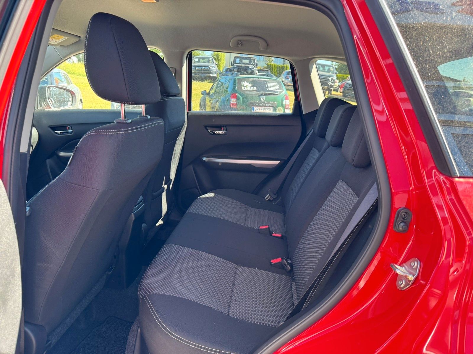 Suzuki Vitara - Bild 11