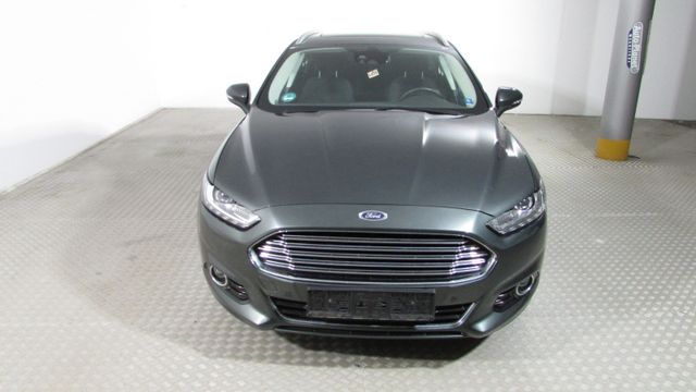 Ford Turnier 2.0 TDCi Titanium LED Pano AHK Navi