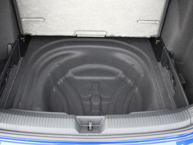 Golf VIII Variant 2,0 TSI 4Motion* R-Line*AHK