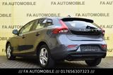 Volvo V40 Kinetic/PDC/SHZ/ALU/EURO 5/TÜV NEU/ - gebrauchte Volvo V40 aus dem Jahr 2014