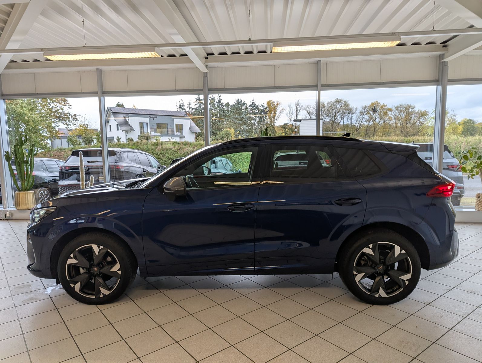 CUPRA Terramar 1.5 eTSI Sennheiser Edge-Paket HUD 19" - Image 4