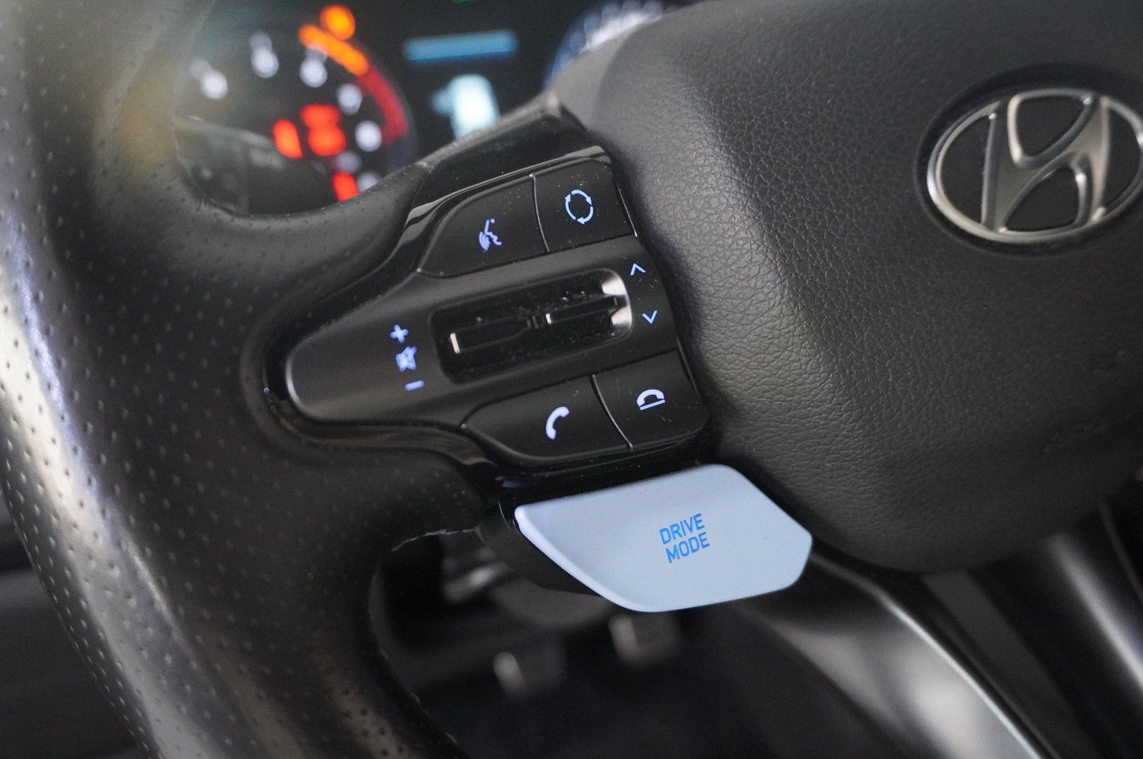 Fahrzeugabbildung Hyundai i30 N PERFORM. 2.0 T-GDI NAVI/LED/KAMERA/SPORT