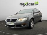Volkswagen Passat Lim. 2.0 TDI DSG PDC|KLIMAAUTO|MFL|SHZ - Volkswagen Passat aus 2009: TDI
