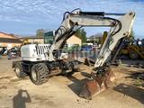 Terex TW110 Mobilbagger mit zweiteiligem Offset-Ausleg