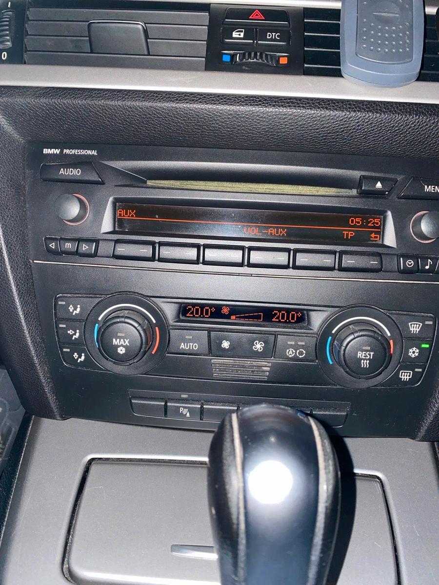 BMW 320 2006 — photo 7