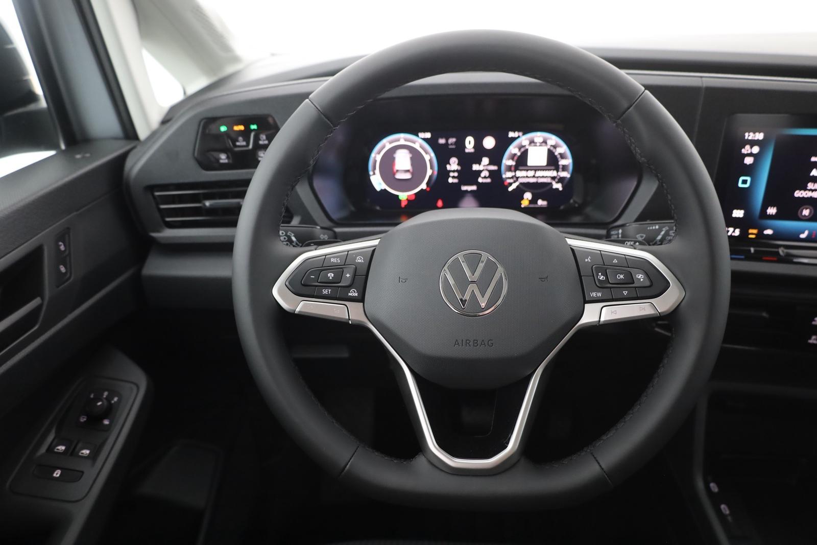 Volkswagen Caddy Maxi 1.5 TSI DSG Kamera 7-Sitzer AHK