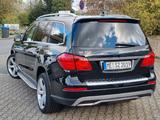 Mercedes-Benz GL 350 BlueTEC 4MATIC+Standheizung+Massage+Pano - scheckheftgepflegte Mercedes GL 350