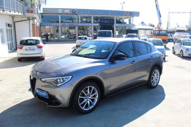 Alfa Romeo Stelvio 2.2 t Super Q4 180cv auto