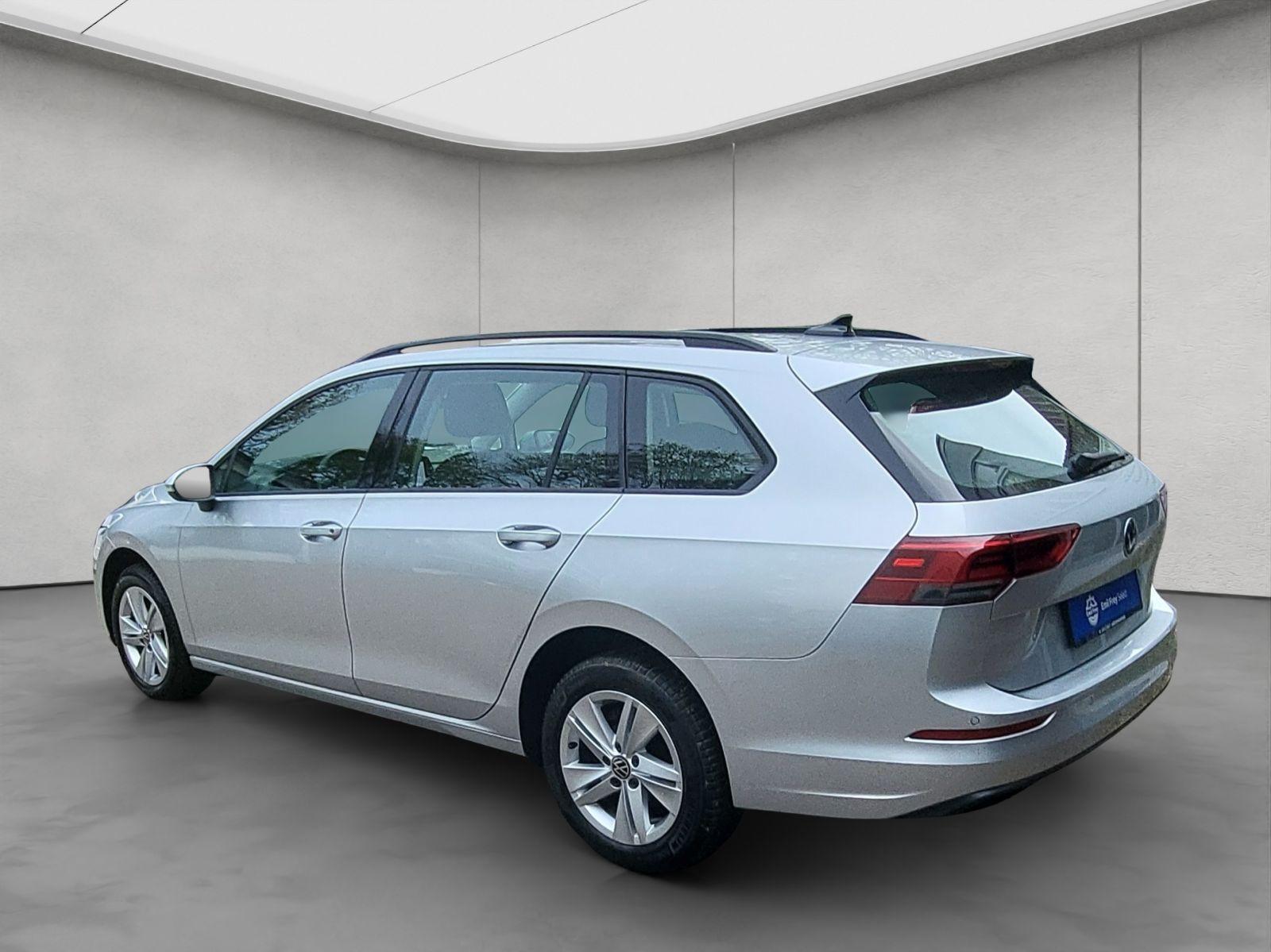 Volkswagen Golf VIII Variant 2.0 TDI Life ACC/Navi/Sitzheiz