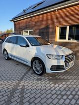 Audi SQ7 4.0 TDI, Audi Scheckheft + Garantie (05/27) - weiße Audi SQ7