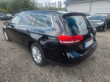 Volkswagen Passat Variant - 3