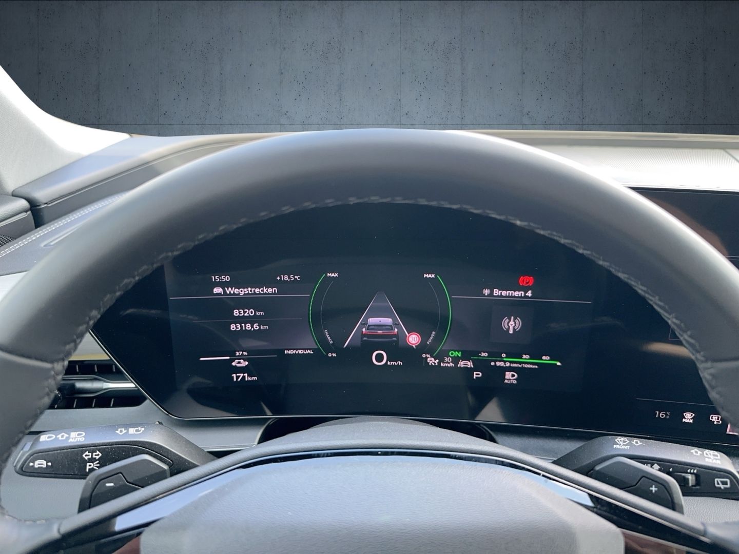 Audi Q6 e-tron S line quattro ACC AHK MATRIX 360° NAV foto 11