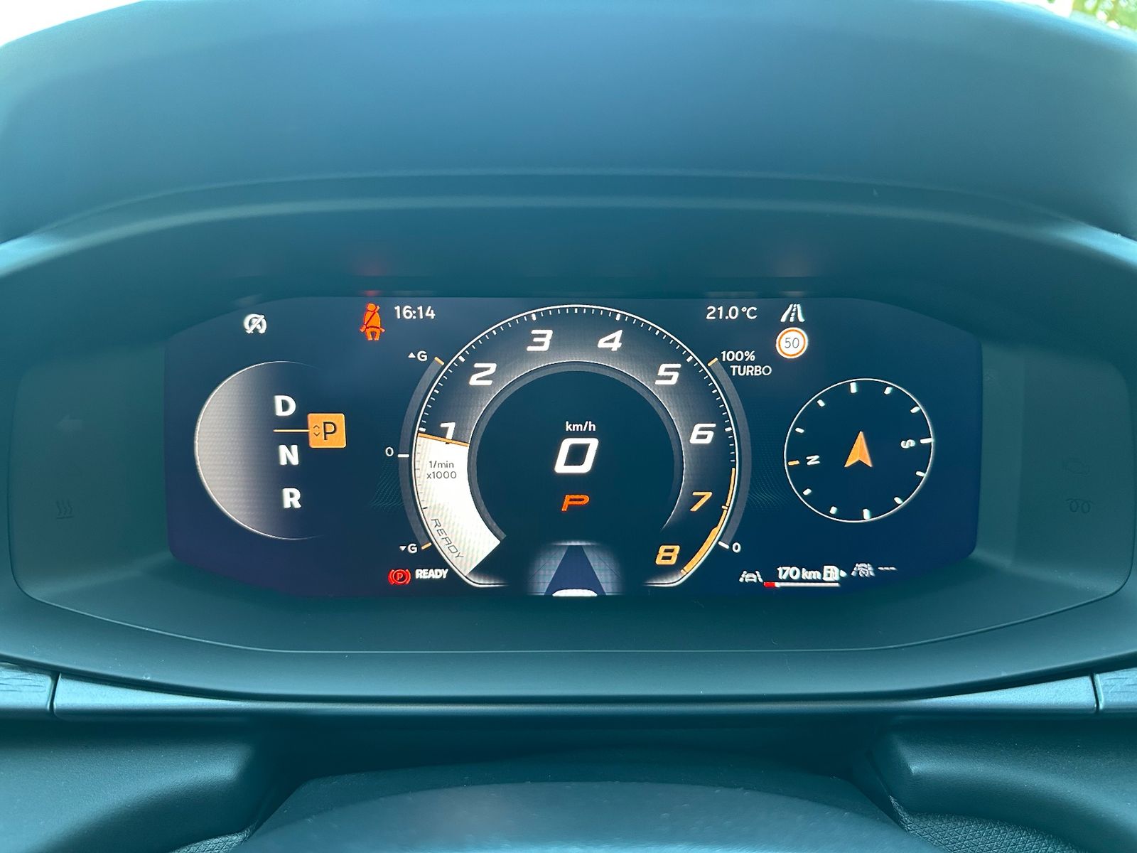 Fahrzeugabbildung CUPRA Terramar 1.5 eTSI DSG NAV+LED+AHK+HUD+KAM+SHZ