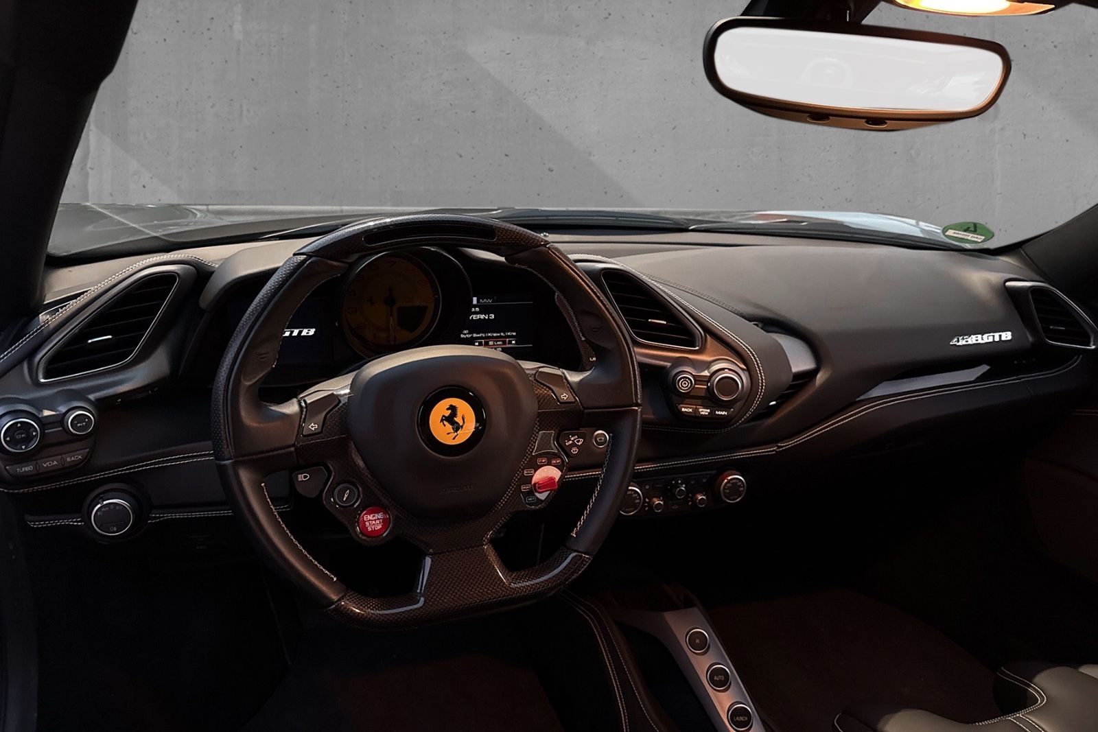 Fahrzeugabbildung Ferrari 488 GTB*ATELIER*Racing Seats*JBL*Sonderlack