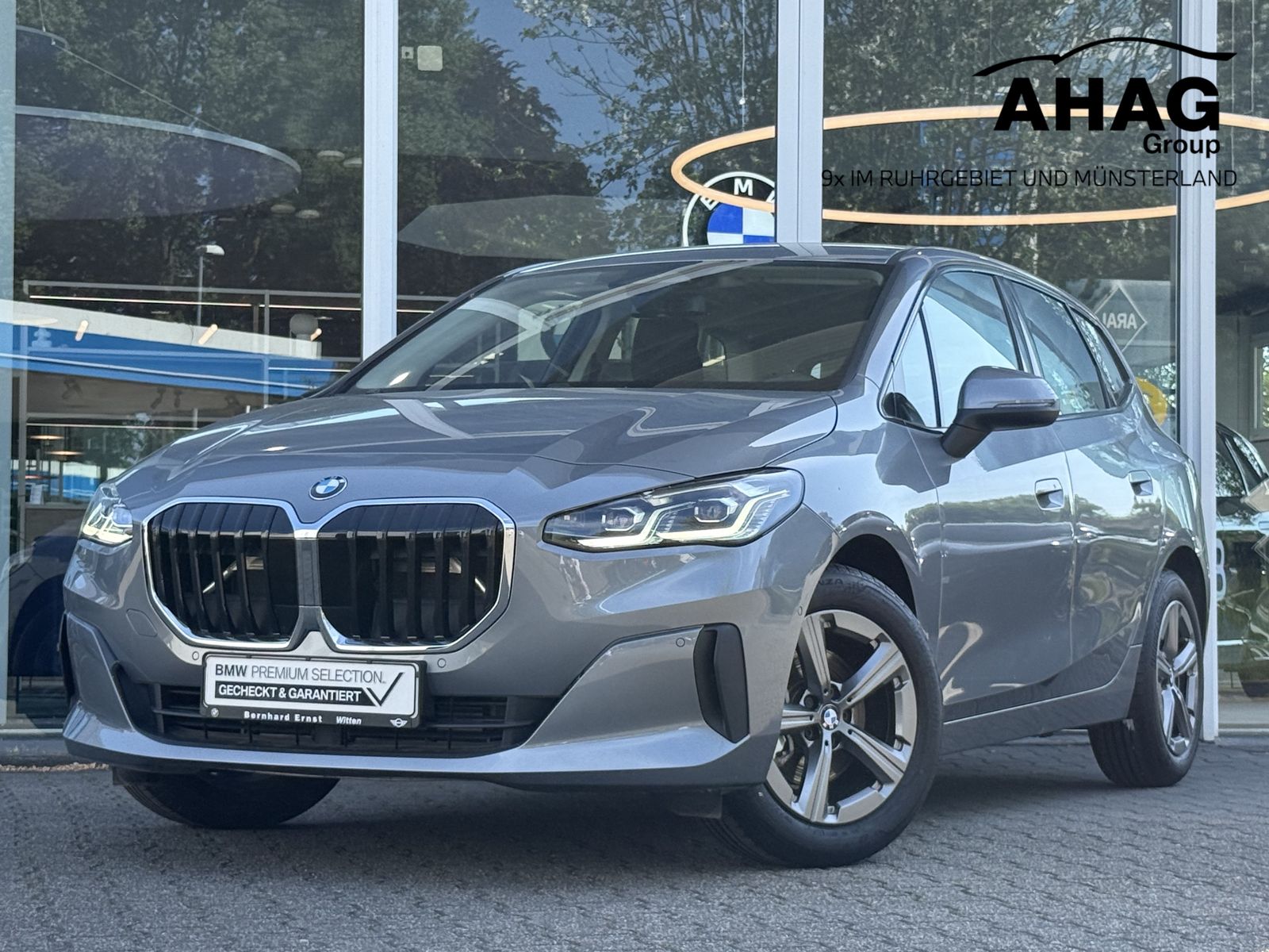 BMW 220d Adapt. LED RFK DAB Komfortzug.