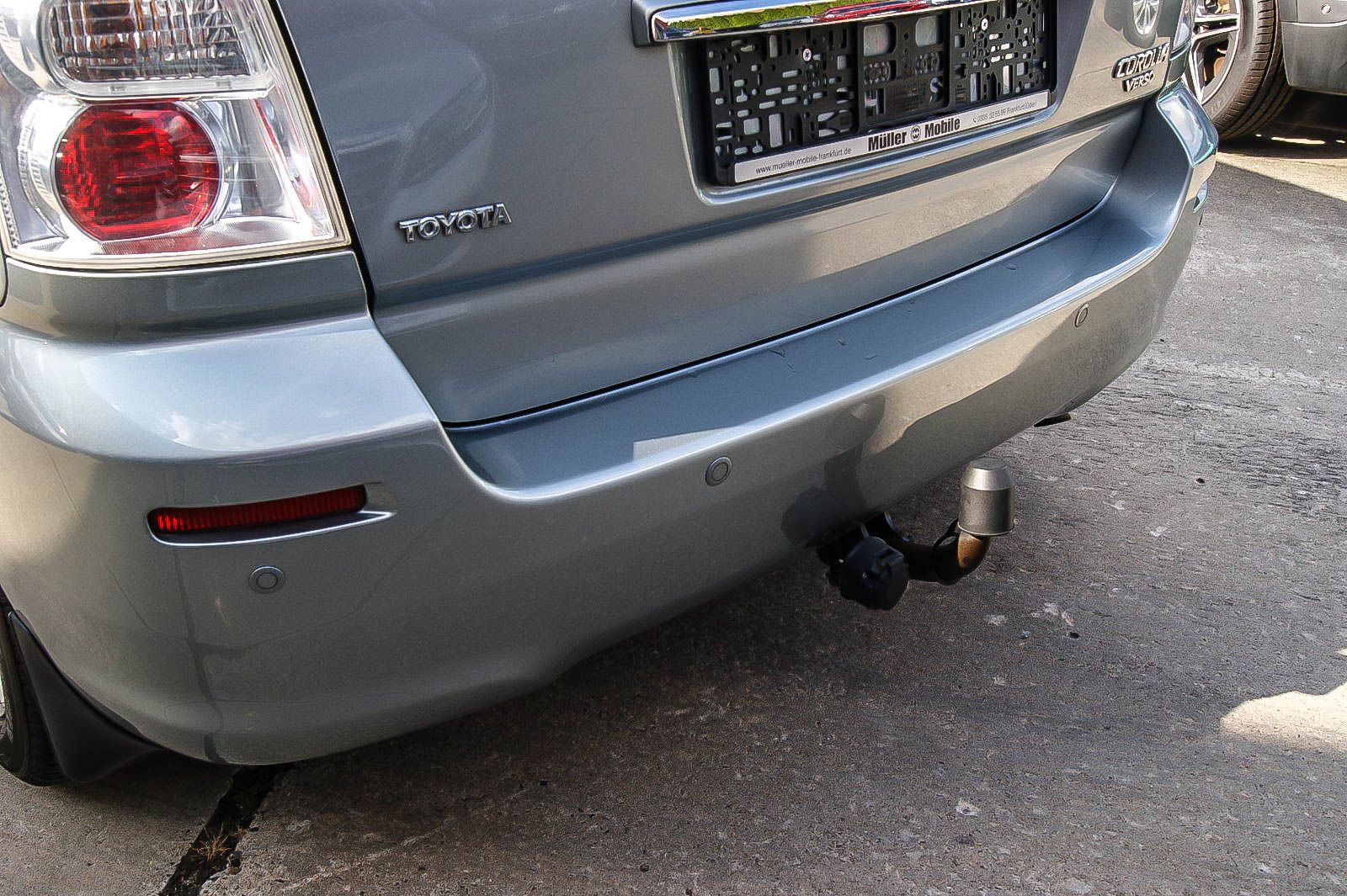 Fahrzeugabbildung Toyota Corolla Verso 1.8 Team 7-SITZER FAMILIENBESITZ