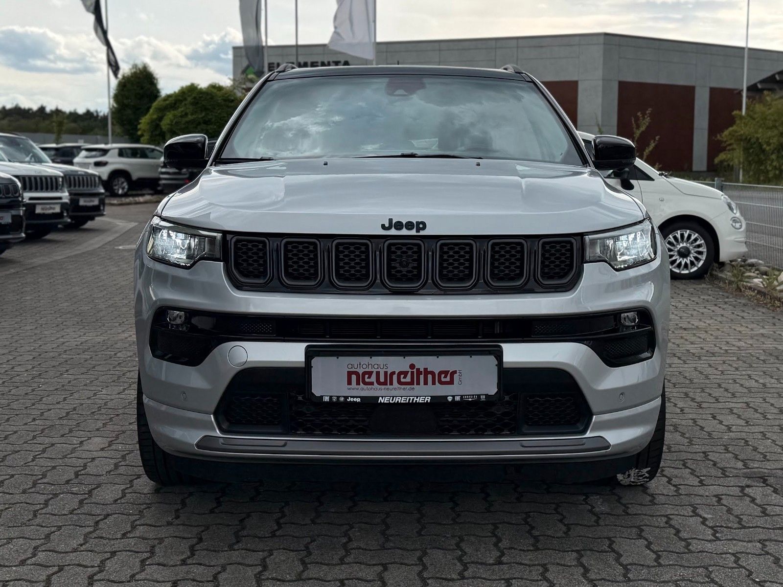 Jeep Compass S Plug-In Hybrid 4WD AHK PANO Alpine 360 imagem 2