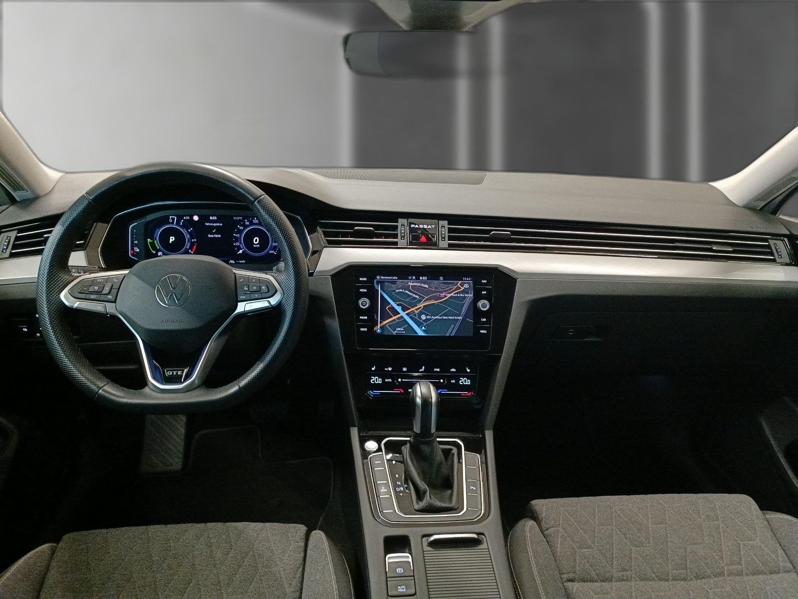 Volkswagen Passat - Bild 10